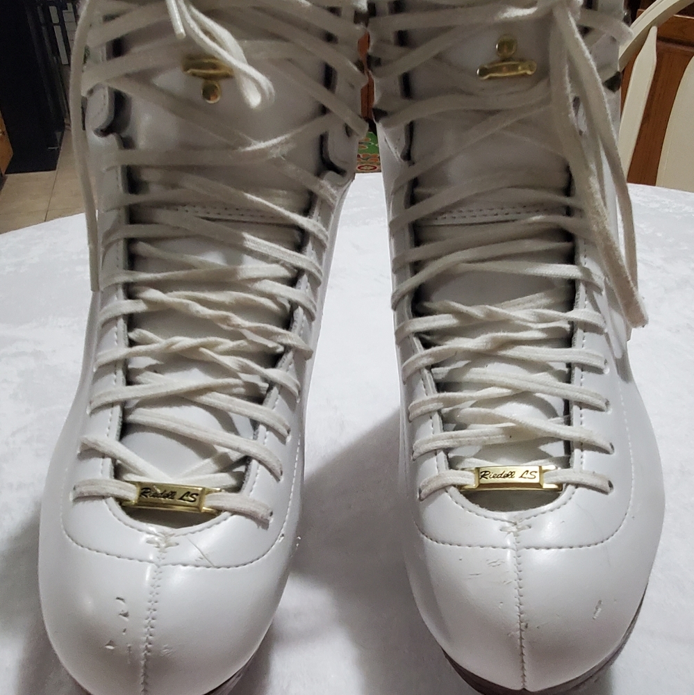 Ice skates